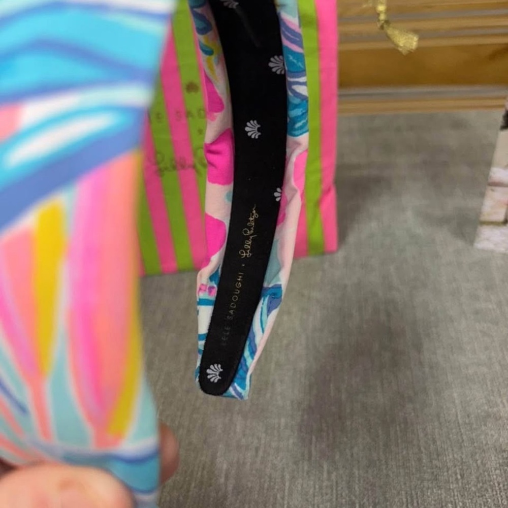 Lilly Pulitzer X Lele Sadoughi Slim Knotted Headband rainforest retreat - Picture 4 of 5